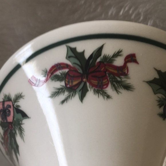 2 Candle Sticks Christmas 🎄 Theme 1992 Japan - Picture 3 of 8